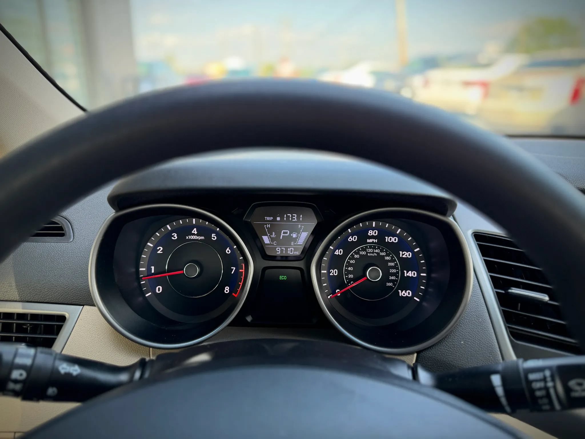 Used 2014 Hyundai Elantra SE w/ Option Group 02 FWD image 9