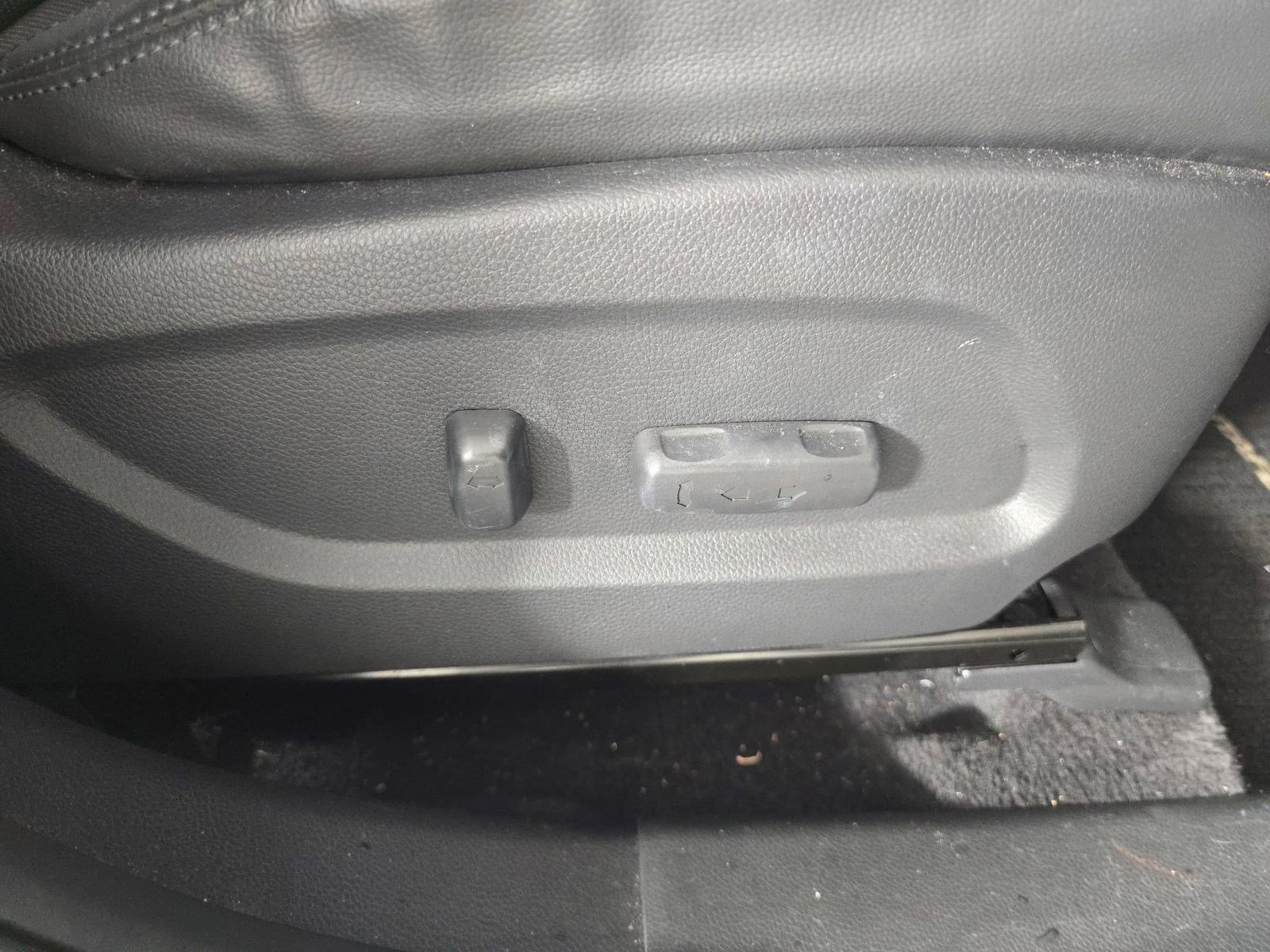 Used 2019 Hyundai Santa Fe XL SE w/ SE Premium Package 02 image 26