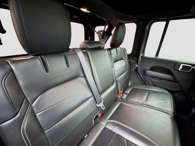 Used 2022 Jeep Wrangler Unlimited Sahara w/ Cold Weather Group image 23