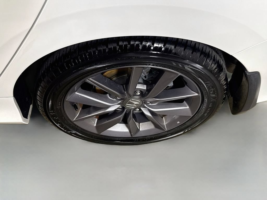 Used 2020 Honda Civic EX image 30