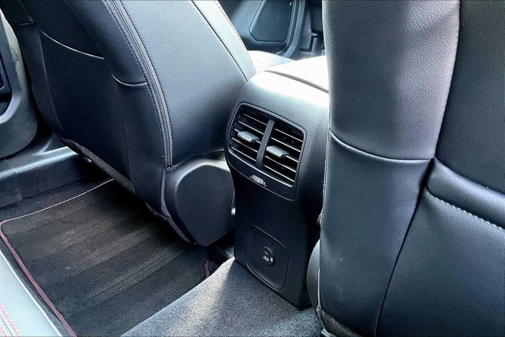 Used 2022 Ford Escape SEL w/ SEL Stealth AWD Package image 34