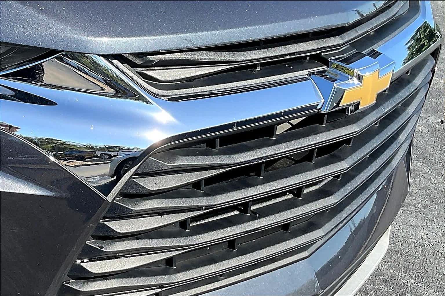 Used 2022 Chevrolet Blazer LT FWD image 29