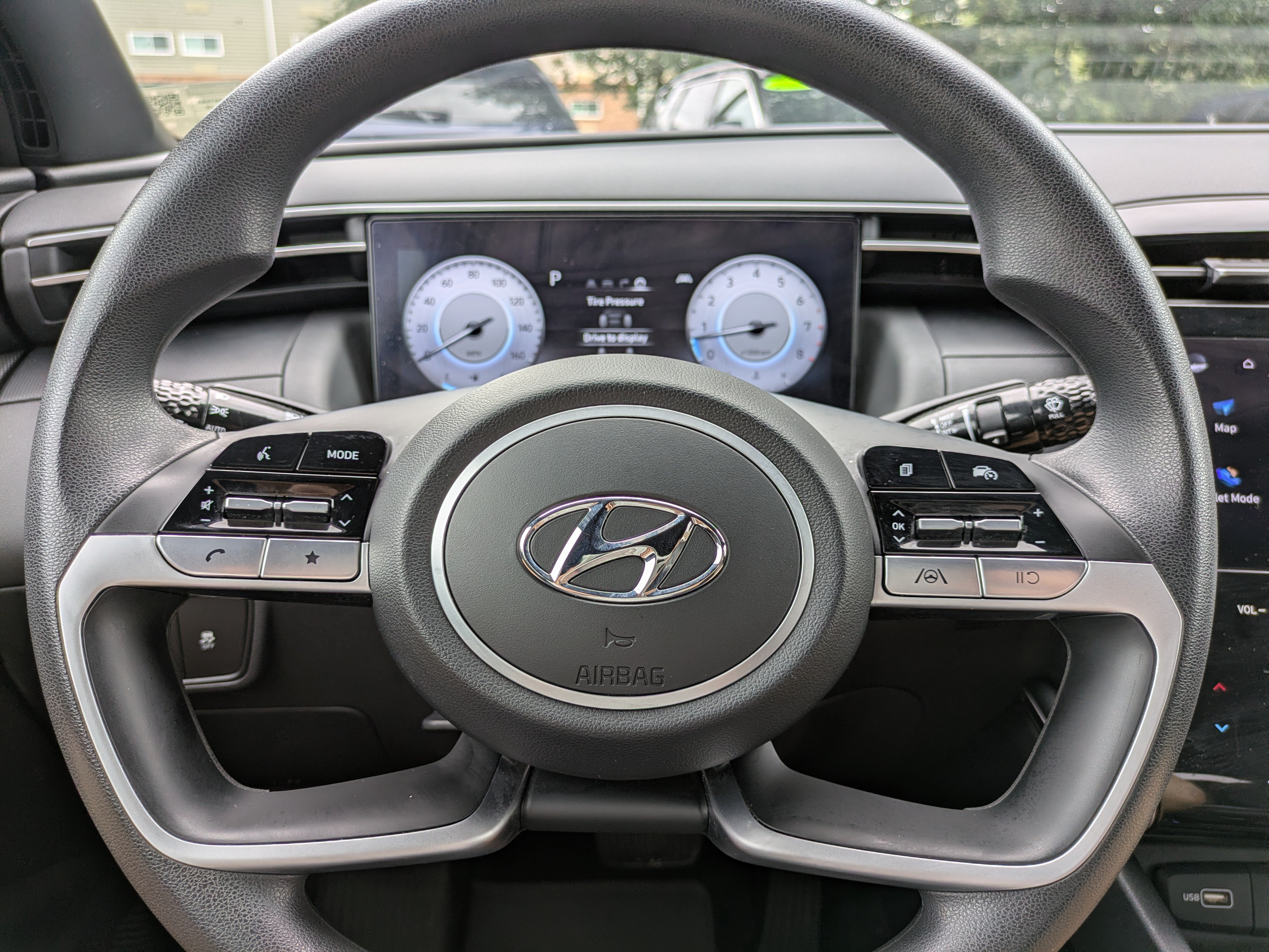 Used 2024 Hyundai Santa Cruz SEL w/ Activity Package FWD image 23