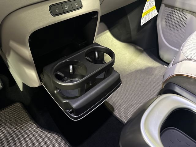 New 2025 Volkswagen ID. Buzz Pro S Plus image 27