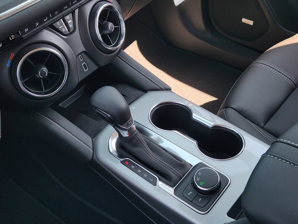New 2026 Chevrolet Blazer LT w/ Sound & Technology Package FWD image 15
