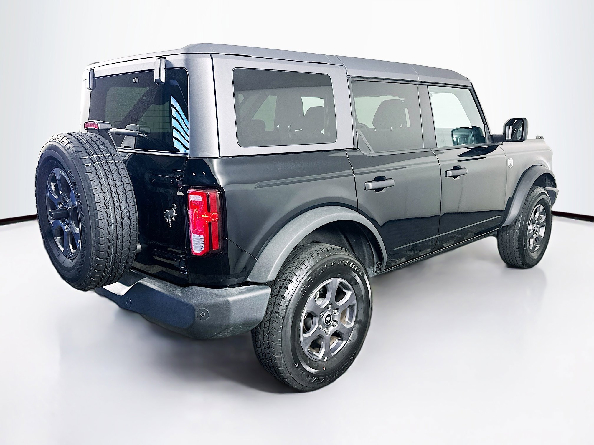 Used 2025 Ford Bronco Big Bend image 9