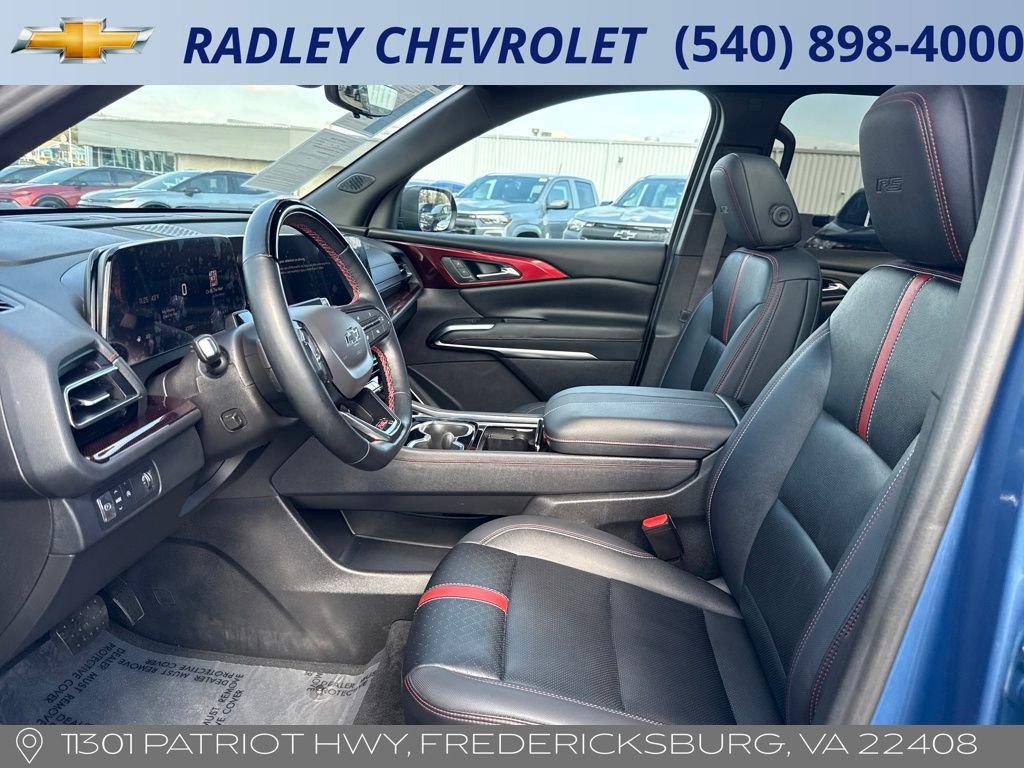 Certified 2024 Chevrolet Traverse RS image 3