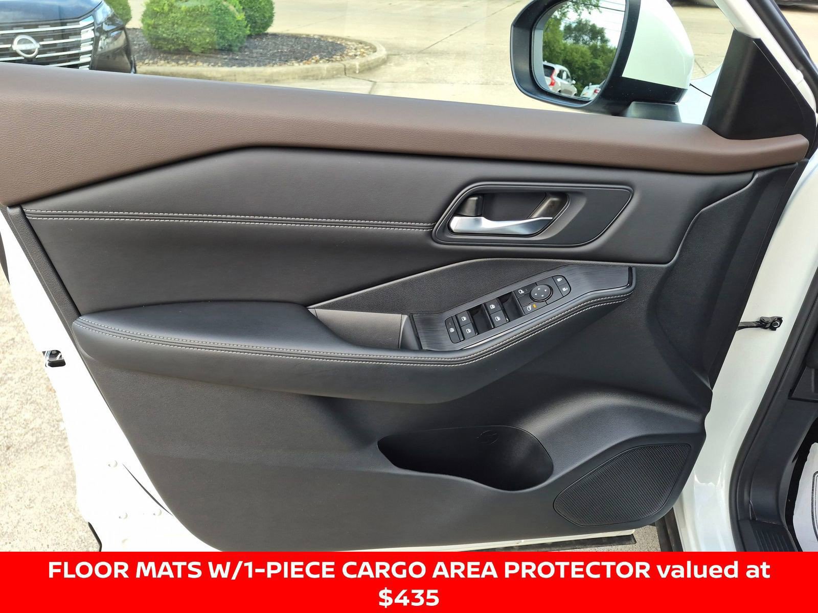 Certified 2023 Nissan Rogue SV w/ SV Premium B Package AWD/4WD image 30