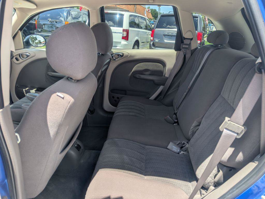 Used 2005 Chrysler PT Cruiser Touring FWD image 10
