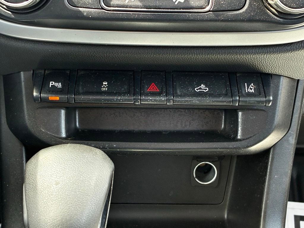 Used 2022 Chevrolet Colorado LT w/ Fleet Safety Package image 36