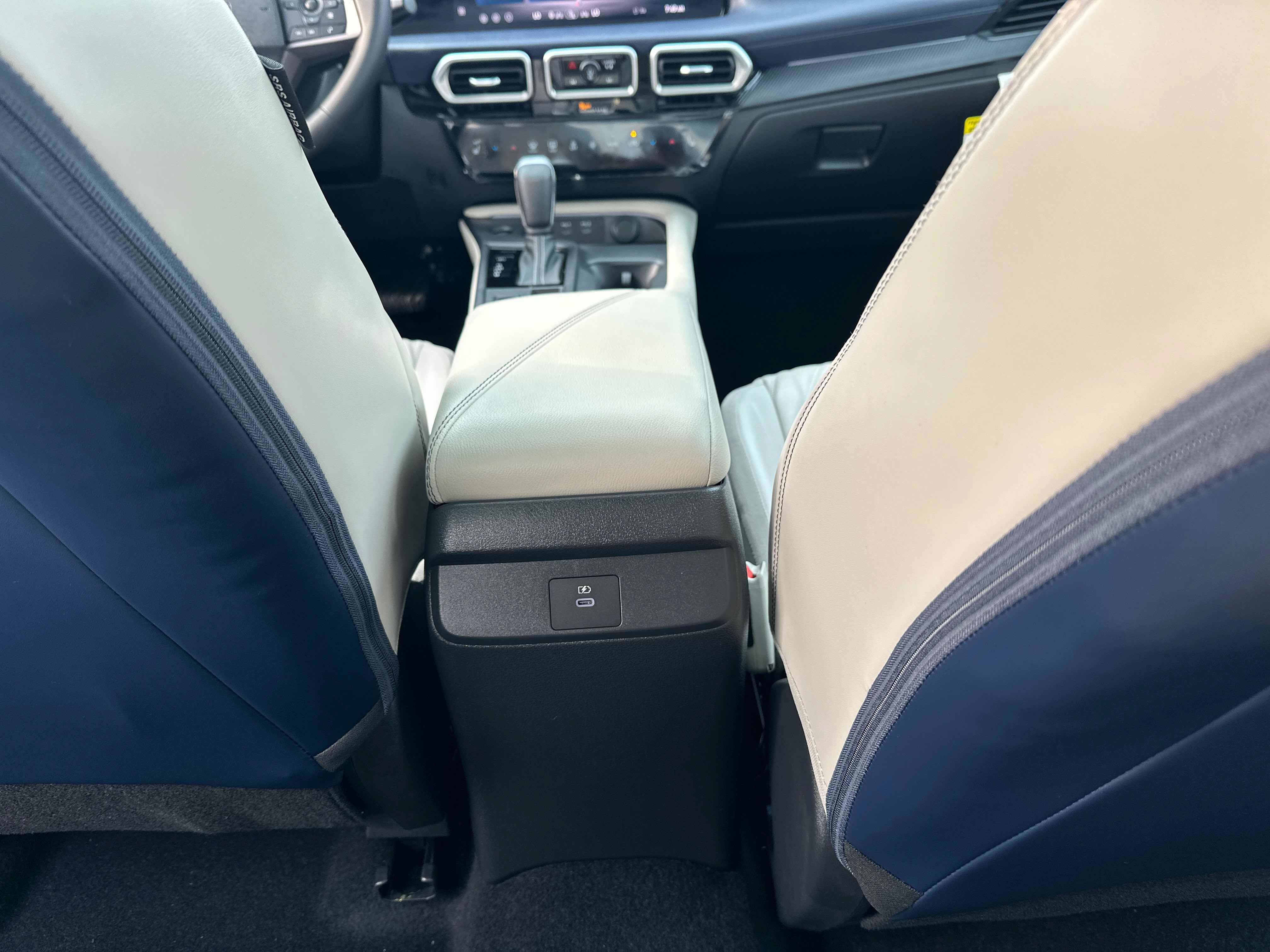 New 2026 Nissan Sentra SL w/ Floor Mat Package FWD image 29
