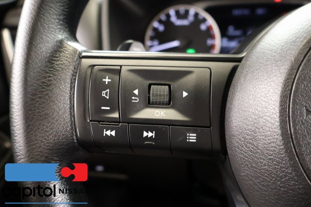 Certified 2024 Nissan Rogue SV FWD image 15