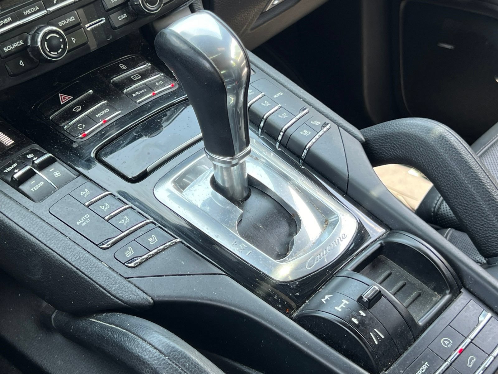 Used 2013 Porsche Cayenne AWD/4WD image 31