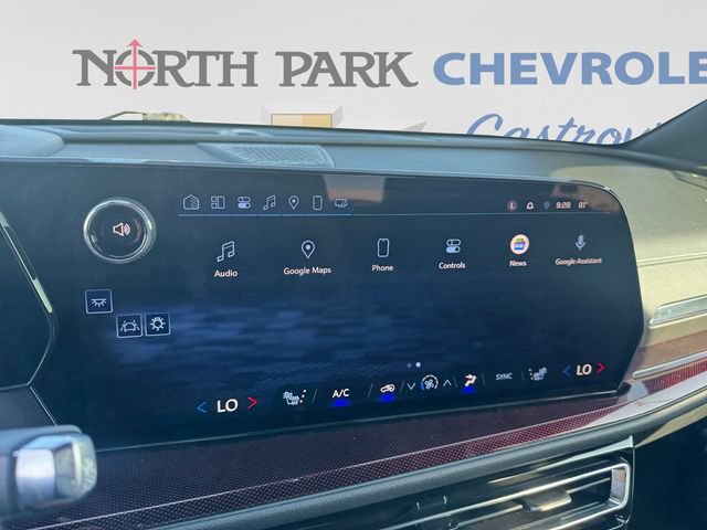 Used 2025 Chevrolet Traverse Z71 w/ Enhanced Driving Package AWD/4WD image 15