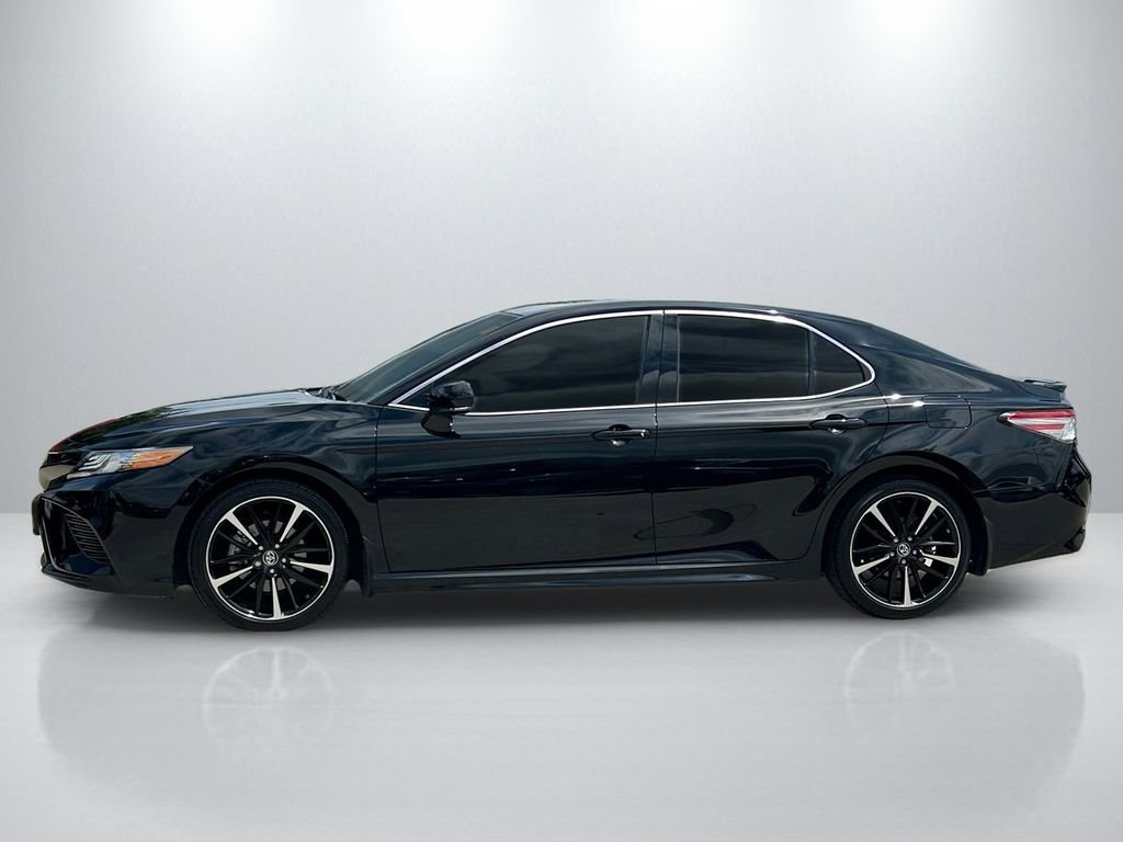 Used 2019 Toyota Camry XSE FWD image 8