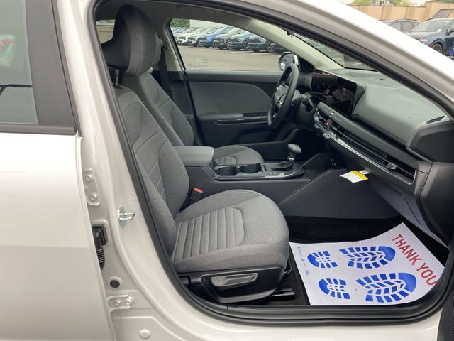 New 2025 Kia K4 EX image 34