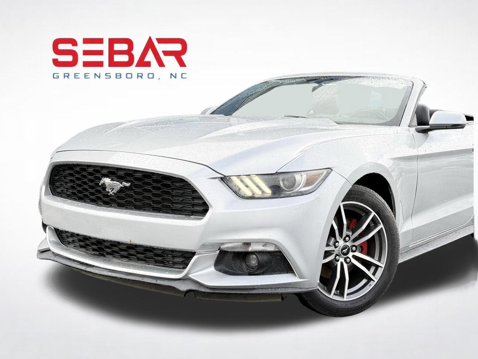 Used 2017 Ford Mustang Premium RWD image 3