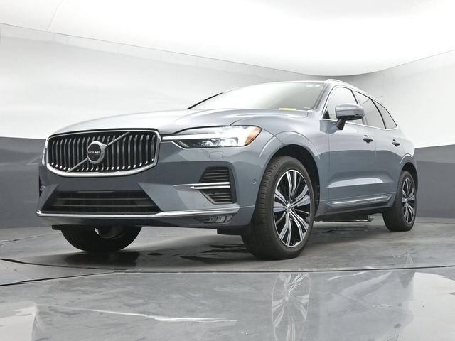 Used 2023 Volvo XC60 B5 Plus w/ Climate Package AWD/4WD image 12