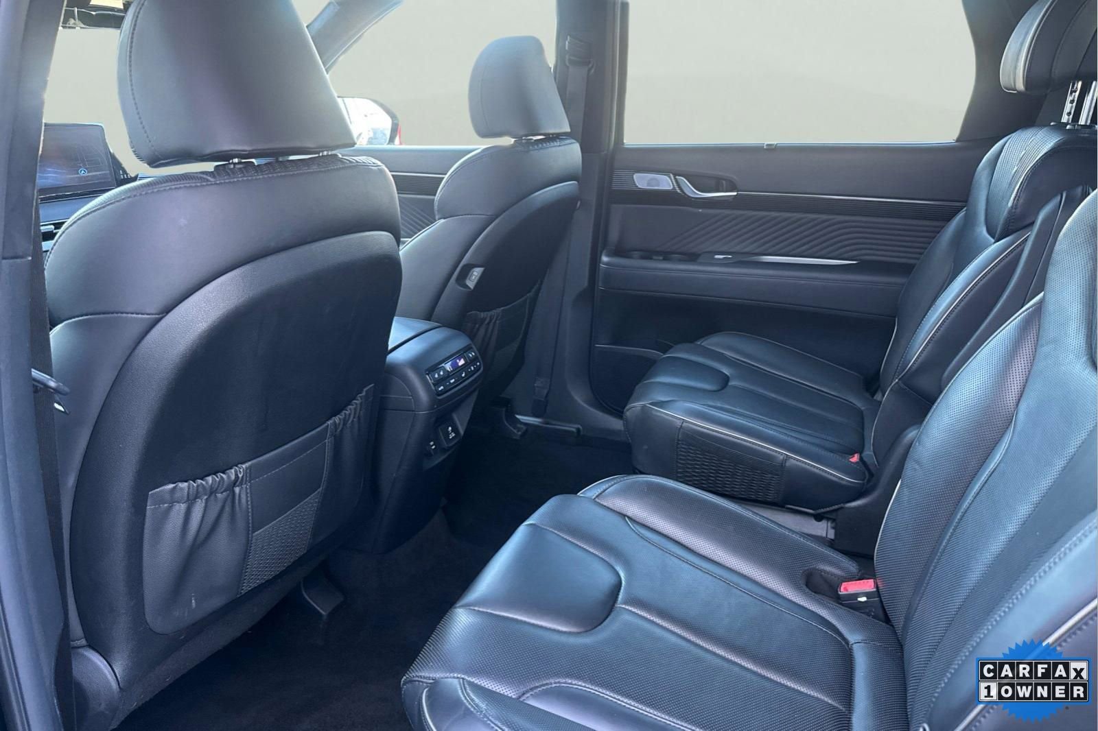 Used 2024 Hyundai Palisade Calligraphy image 5
