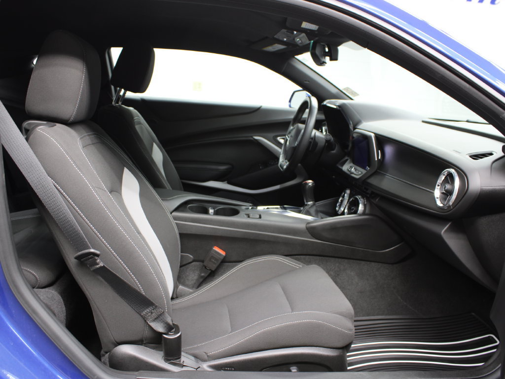 Used 2019 Chevrolet Camaro SS RWD image 28