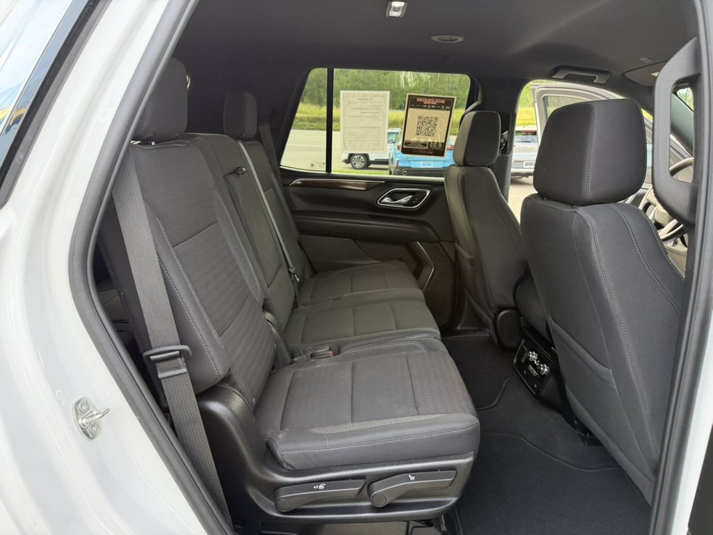Certified 2024 GMC Yukon SLE w/ Max Trailering Package AWD/4WD image 37
