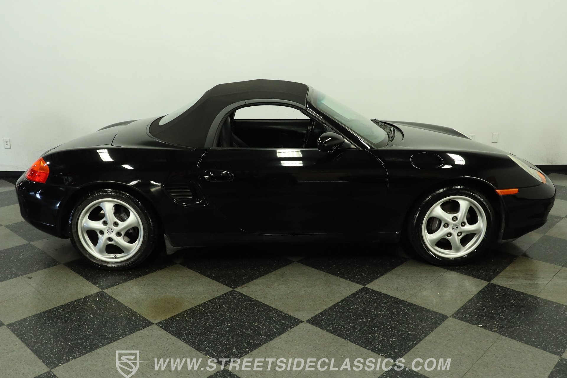 Used 1999 Porsche Boxster RWD image 13