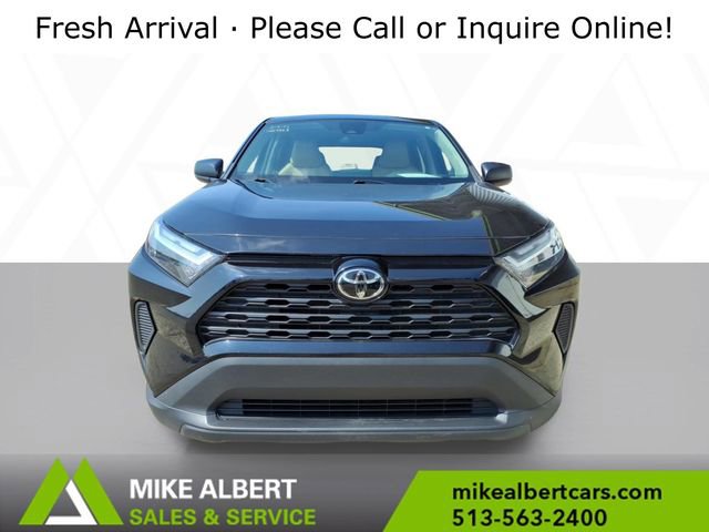 Used 2023 Toyota RAV4 LE image 2