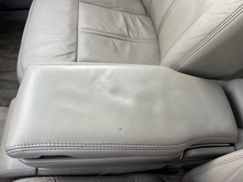 Used 2009 Lincoln Town Car Signature Limited image 29