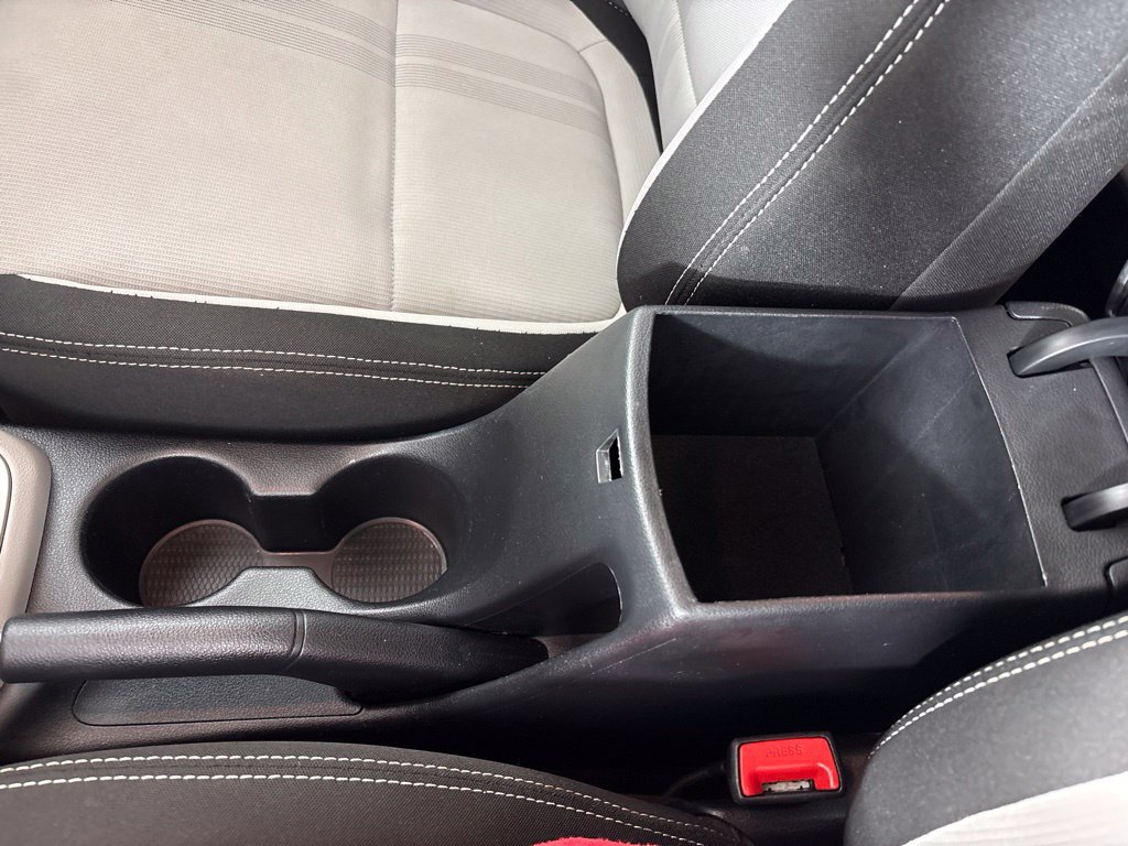 Used 2025 Hyundai Venue SEL FWD image 39