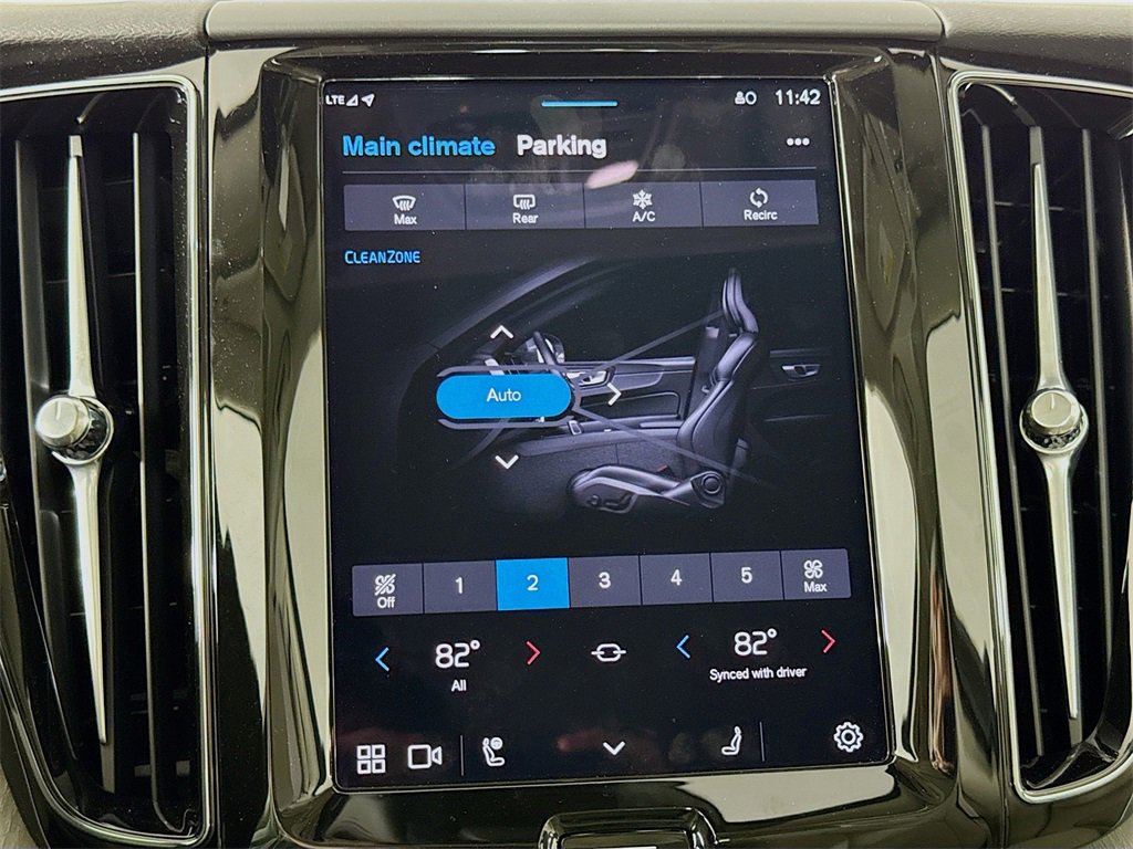 Used 2025 Volvo XC60 T8 Plus w/ Protection Package Premier image 16