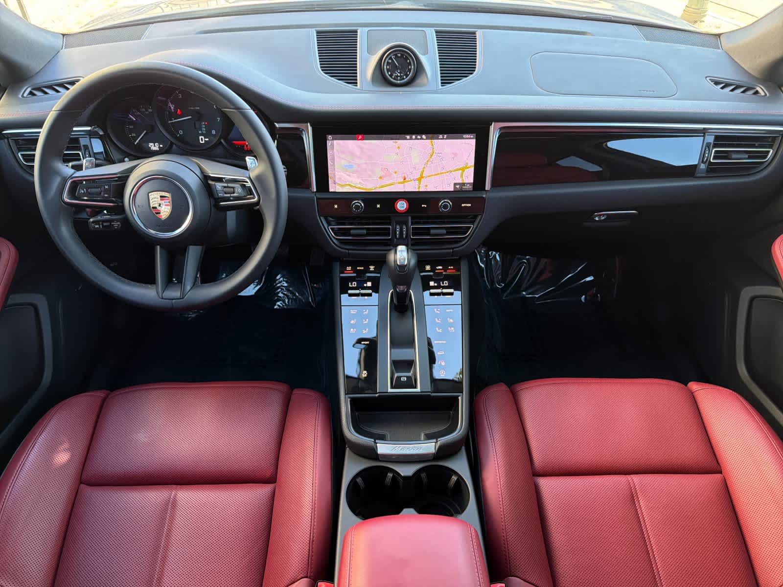 New 2026 Porsche Macan AWD/4WD image 6