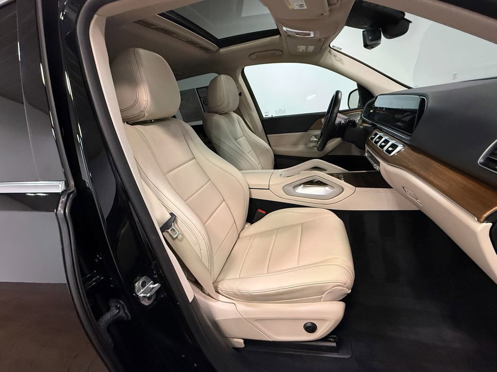 Used 2023 Mercedes-Benz GLE 350 4MATIC w/ 3rd Row Seat Package image 13