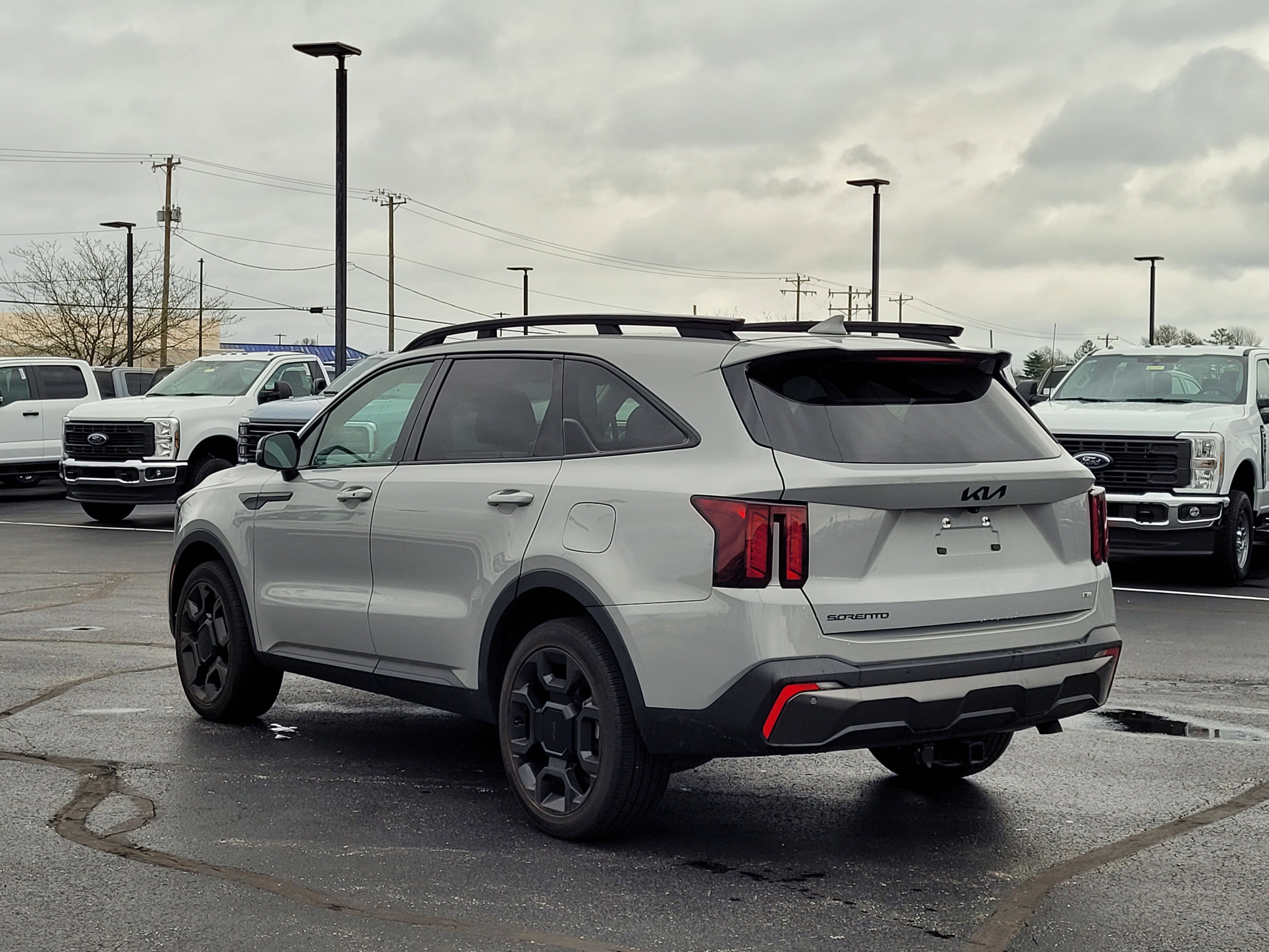 Used 2025 Kia Sorento X-Line EX image 6