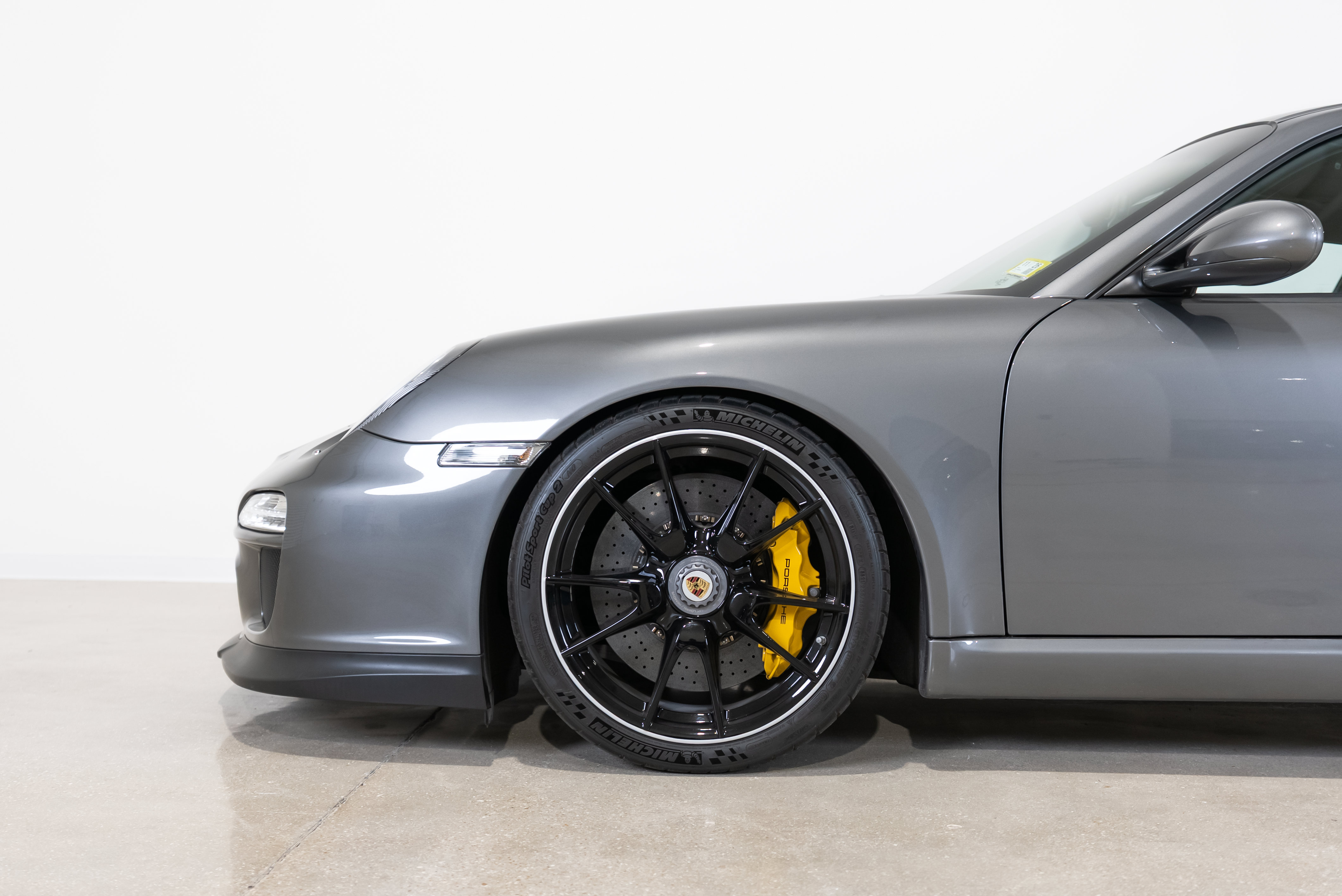 Used 2011 Porsche 911 GT3 RWD image 43
