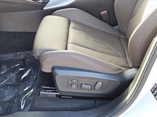 Used 2026 BMW X3 xDrive30i w/ M Sport Package AWD/4WD image 4