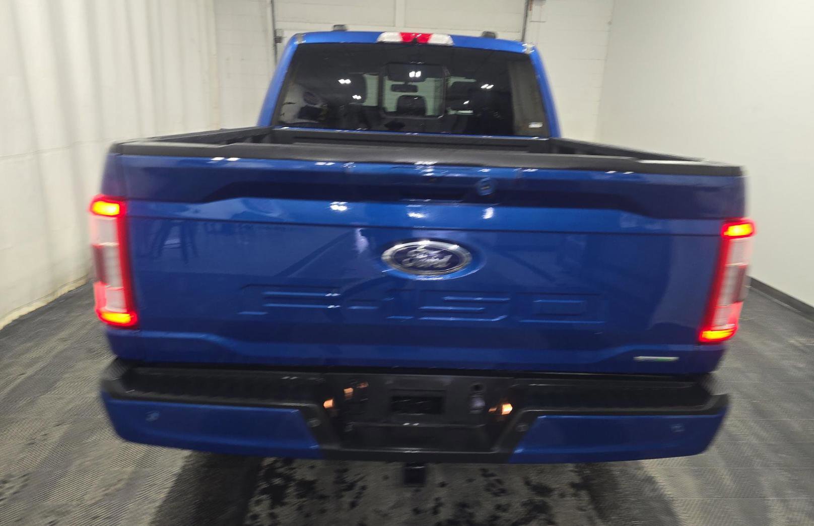 Used 2023 Ford F150 Lariat w/ Equipment Group 502A High image 6