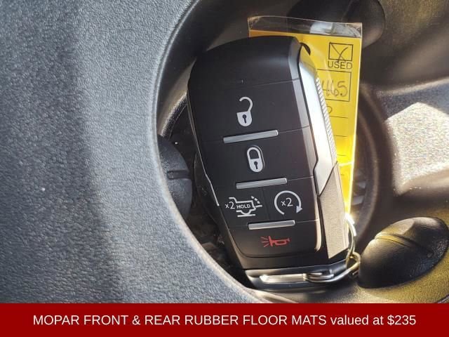 Used 2025 RAM 3500 Laramie image 28