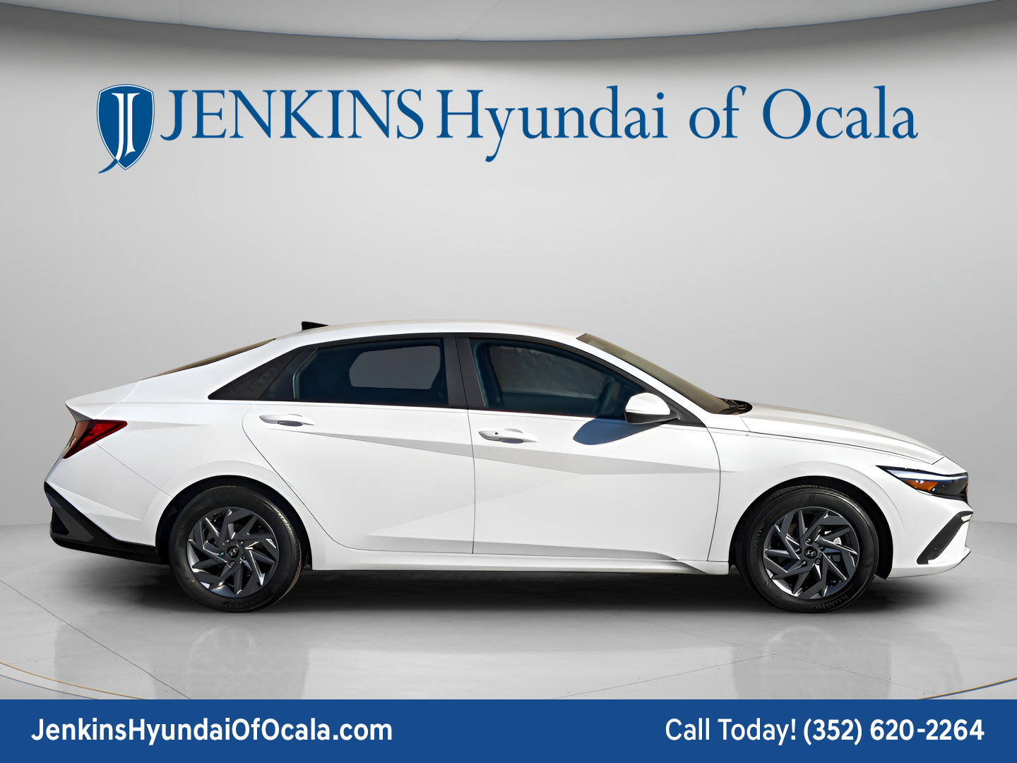 New 2026 Hyundai Elantra Sport FWD image 2