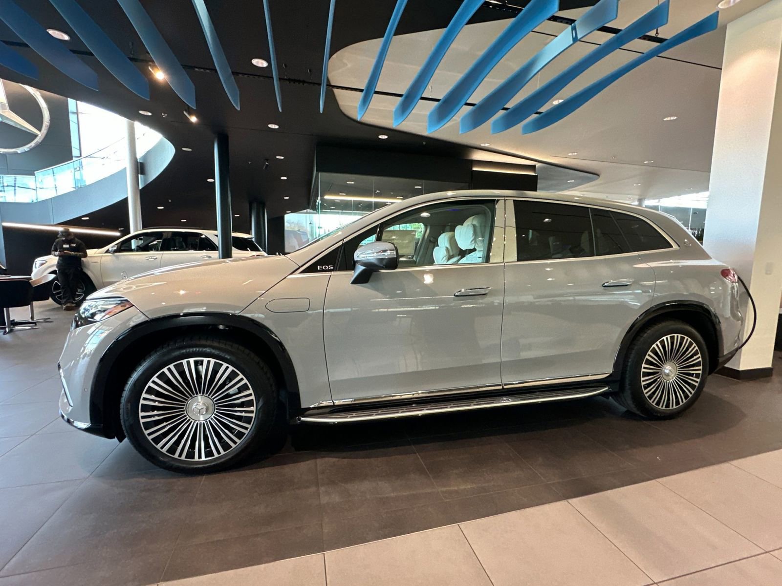 New 2025 Mercedes-Benz Maybach EQS 680 4MATIC image 6