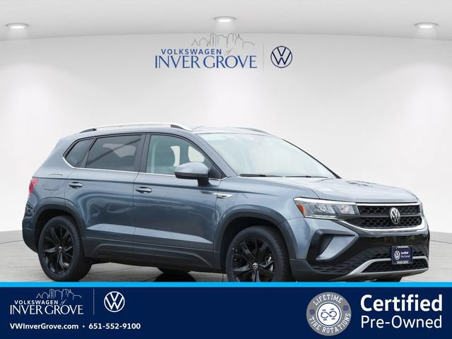 Certified 2023 Volkswagen Taos SE w/ Black Wheel Package AWD/4WD image 1