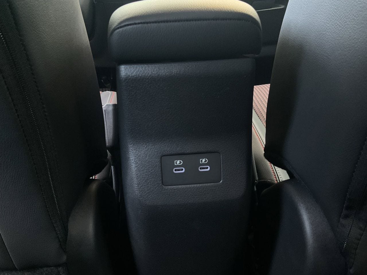 New 2027 Nissan Kicks SR FWD image 10