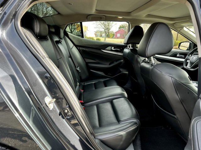 Used 2017 Nissan Maxima 3.5 SL image 20