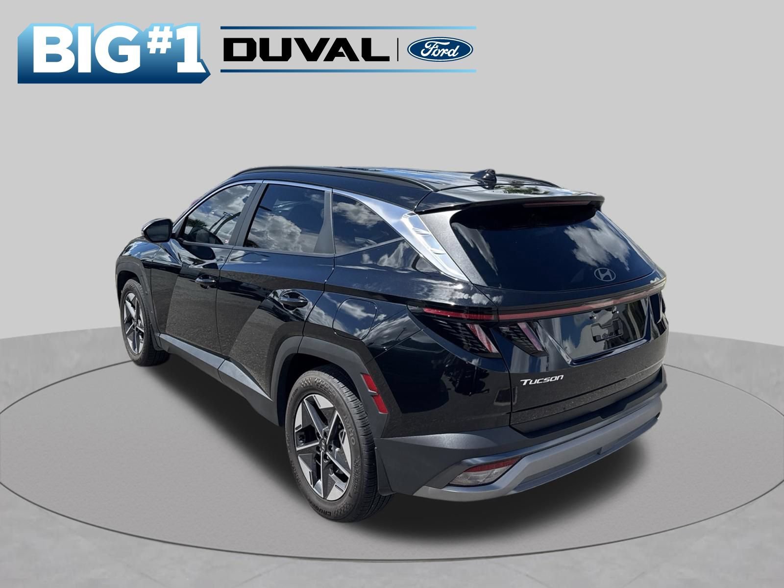 Used 2026 Hyundai Tucson SEL FWD image 4