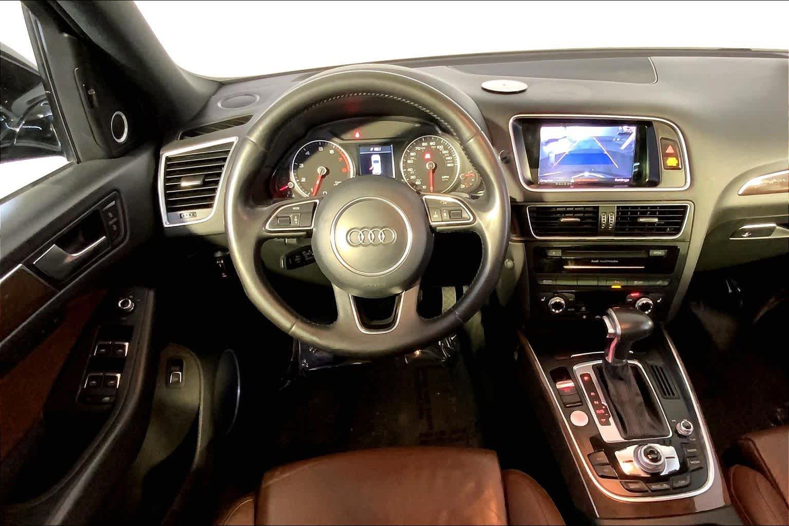 Used 2016 Audi Q5 2.0T Premium Plus w/ Technology Package AWD/4WD image 6