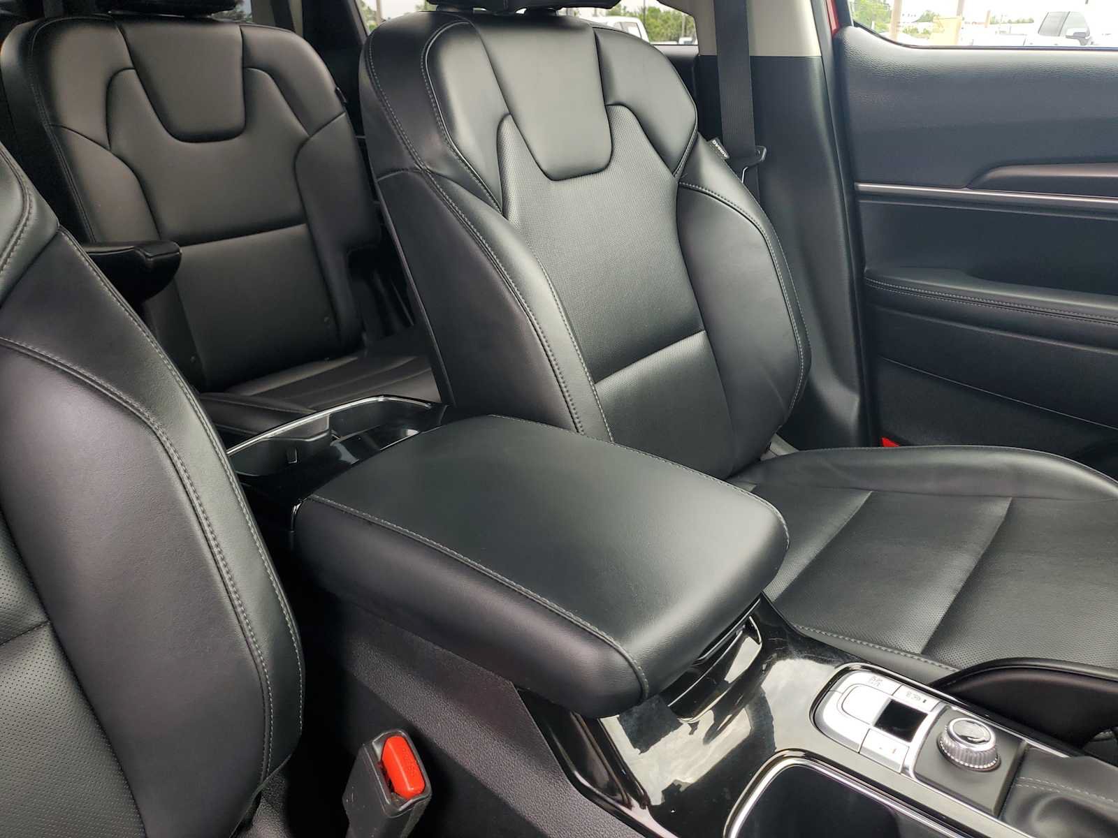 Used 2024 Kia Telluride S w/ S Sunroof Package FWD image 29