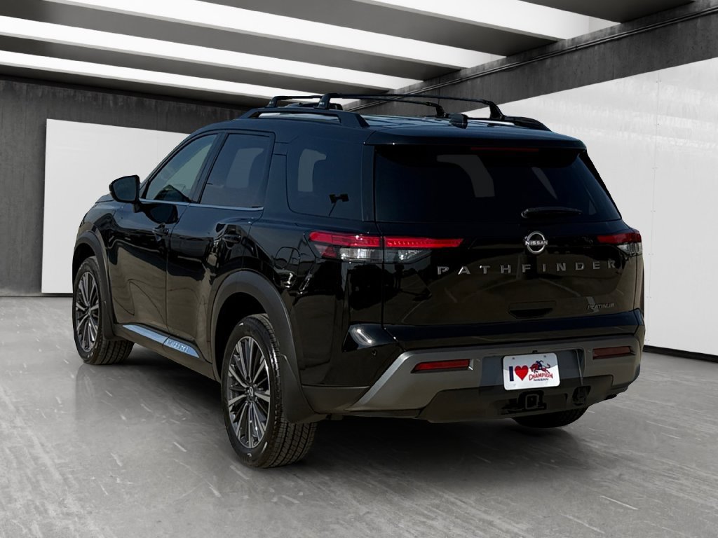 New 2026 Nissan Pathfinder Platinum FWD image 3