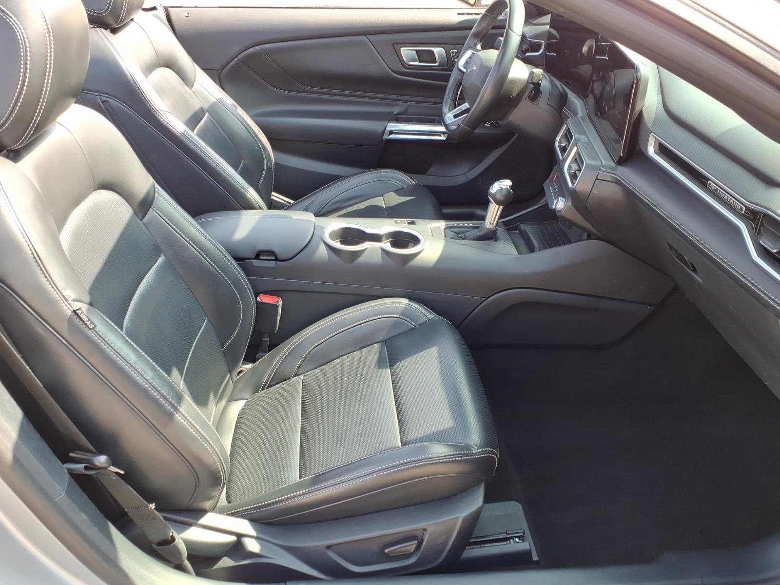 Used 2024 Ford Mustang Premium image 11