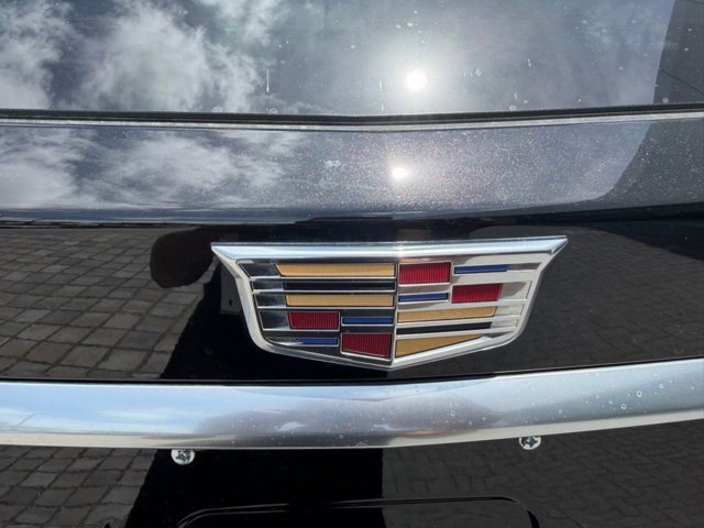 Certified 2025 Cadillac XT6 Sport AWD/4WD image 5