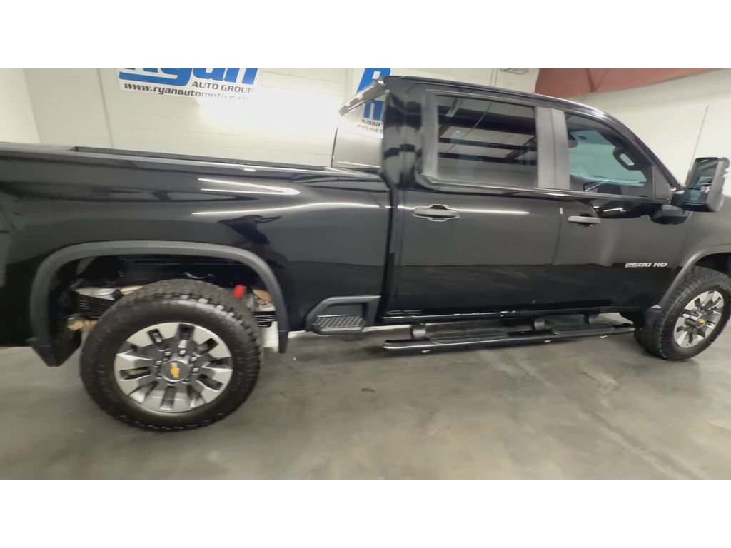 Used 2024 Chevrolet Silverado 2500 Custom w/ Custom Value Package AWD/4WD image 9