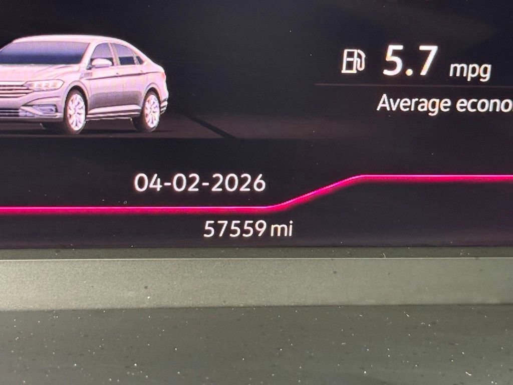 Used 2019 Volkswagen Jetta SEL w/ Cold Weather Package image 19
